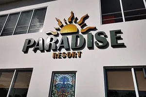 Paradise Resort